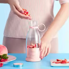 Portable USB Rechargeable Blender/Juicer Cup